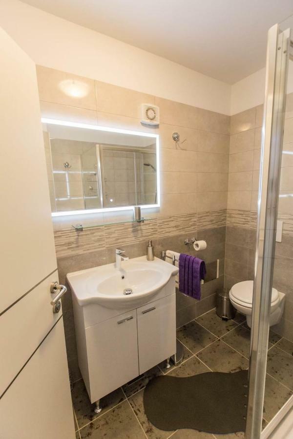 PUY Apartment Amelia מראה חיצוני תמונה