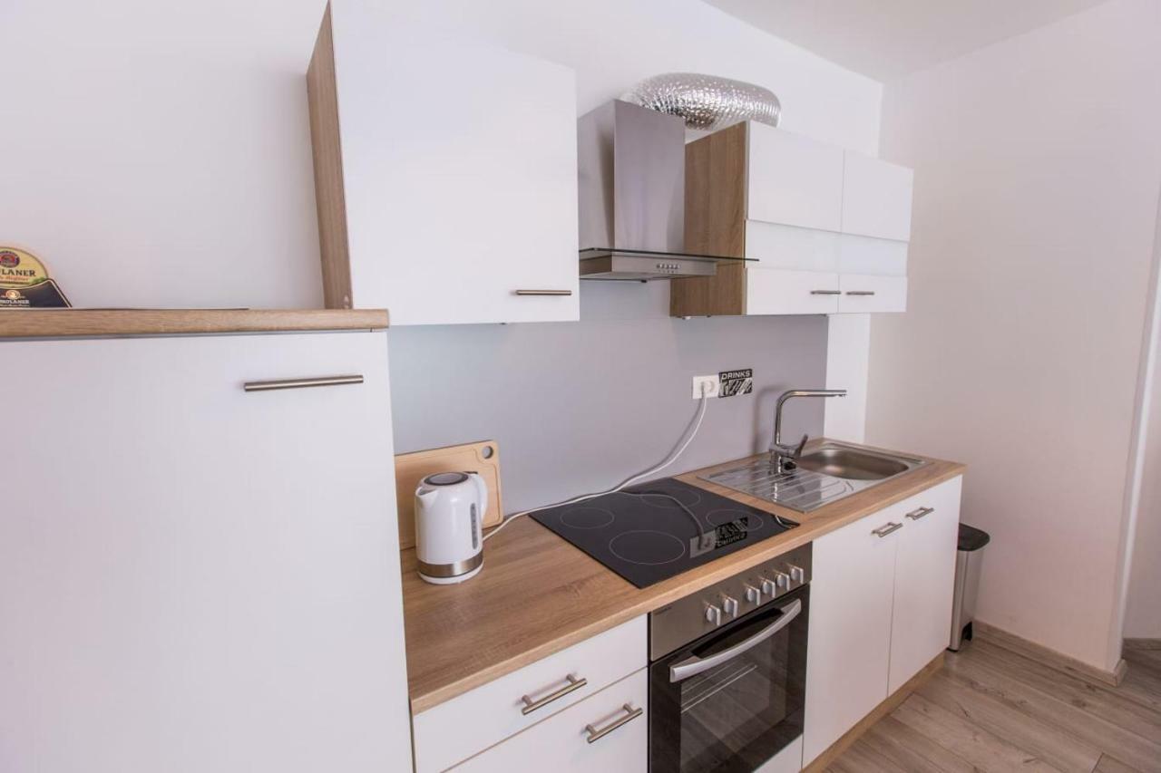PUY Apartment Amelia מראה חיצוני תמונה