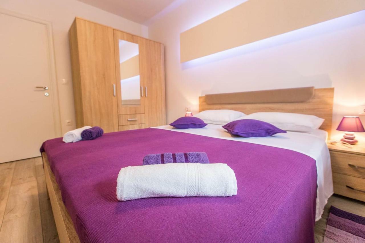 PUY Apartment Amelia מראה חיצוני תמונה