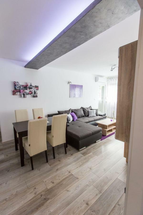 PUY Apartment Amelia מראה חיצוני תמונה